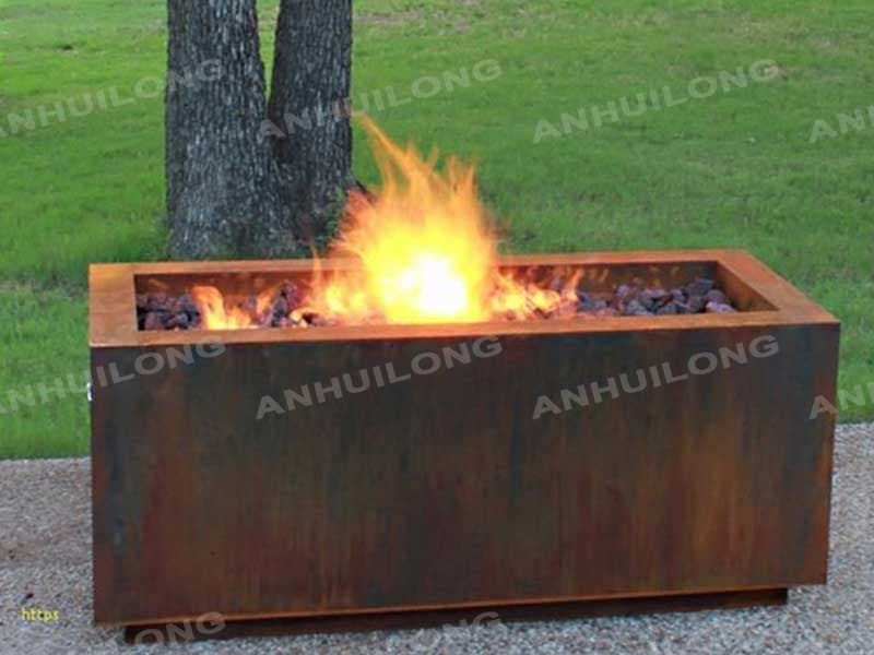 <h3>An Environmentally Friendly Fire Pit | Cutting Edge Firewood</h3>
