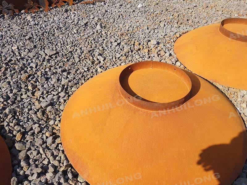 <h3>Fire Pits & Fire Rings at Tractor Supply Co.</h3>
